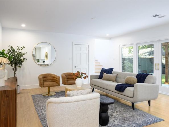 6021  Northwood Road , Dallas Texas 75225