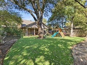 1709  Oakridge Drive , Pantego Texas 76013