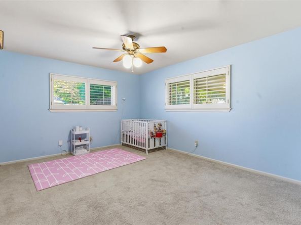 1709  Oakridge Drive , Pantego Texas 76013