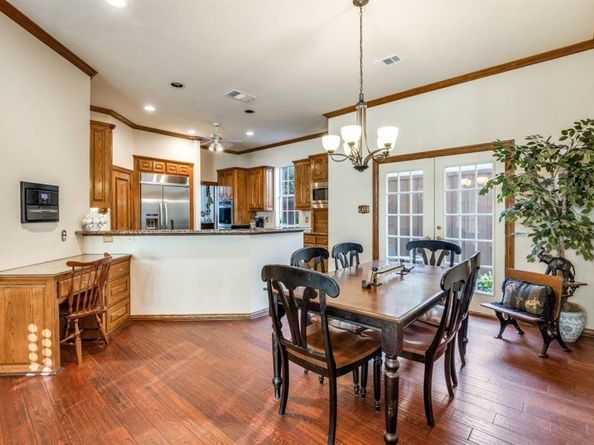 5140  Quail Lake Drive , Dallas Texas 75287