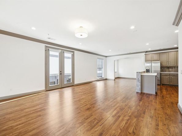 5804  Hudson Street  B, Dallas Texas 75206