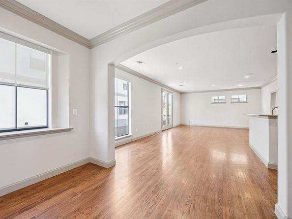 5804  Hudson Street  B, Dallas Texas 75206