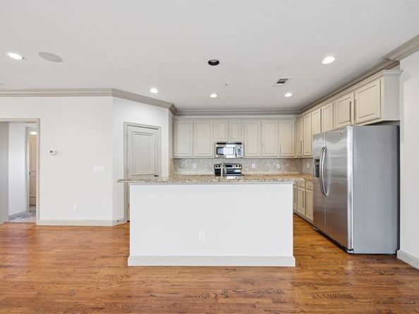 5804  Hudson Street  B, Dallas Texas 75206