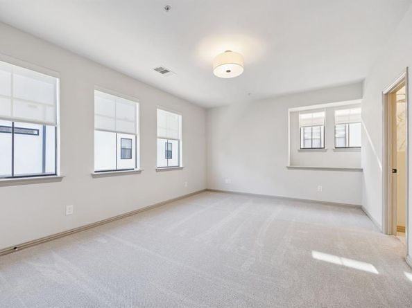 5804  Hudson Street  B, Dallas Texas 75206