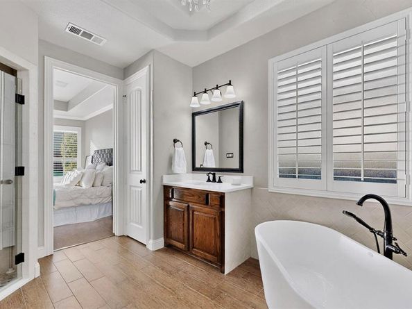 7321  Canadian Drive , Irving Texas 75039