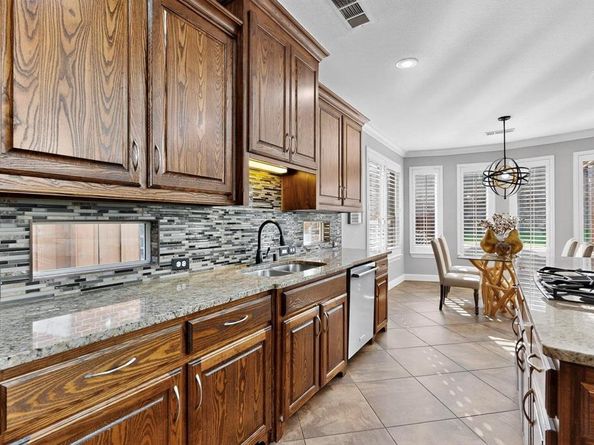 7321  Canadian Drive , Irving Texas 75039