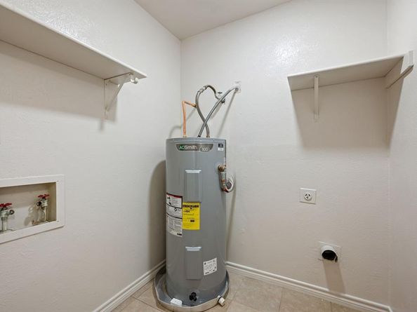 408  Moss Hill Lane , Euless Texas 76039