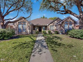 2601  Daisy Lane , Rowlett Texas 75089
