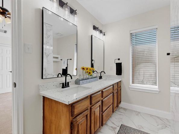 2601  Daisy Lane , Rowlett Texas 75089