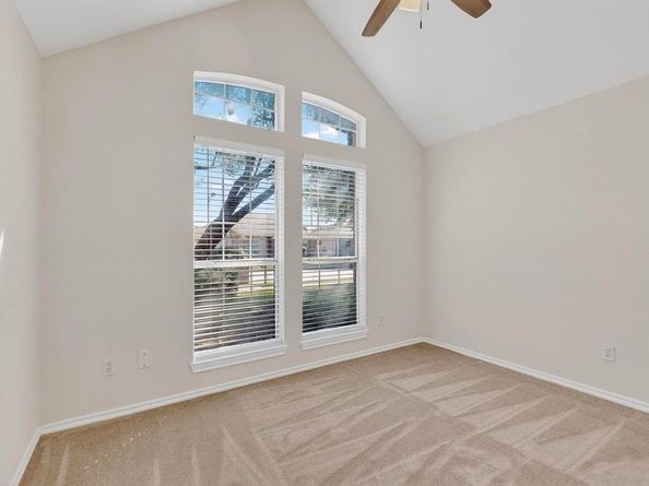 2601  Daisy Lane , Rowlett Texas 75089