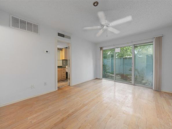 9200  Rodeo Drive , Irving Texas 75063