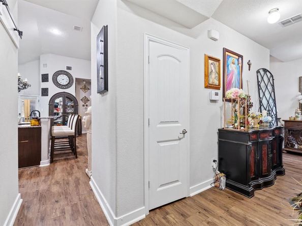 15431  Dorothy Nell Drive , Dallas Texas 75253