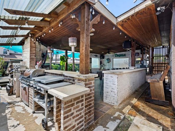 15431  Dorothy Nell Drive , Dallas Texas 75253