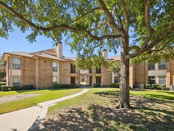16301  Ledgemont Lane  281, Addison Texas 75001