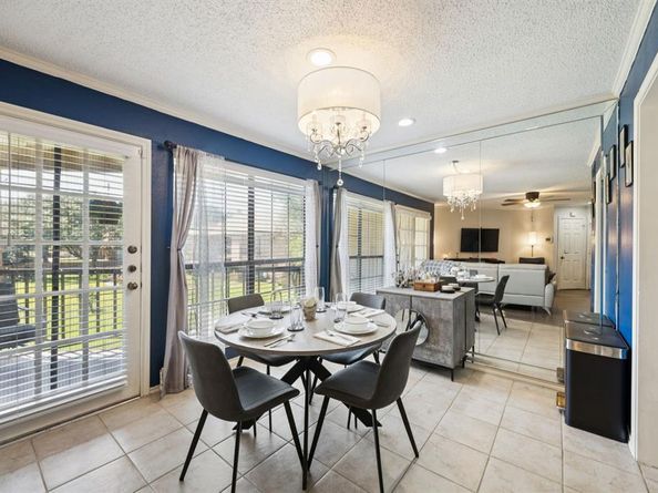 16301  Ledgemont Lane  281, Addison Texas 75001