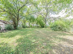 1259  Fernwood Avenue , Dallas Texas 75216
