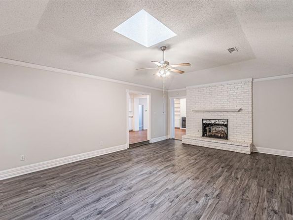 5209  Smokerise Court , Arlington Texas 76016