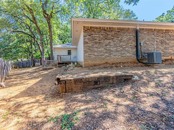 5209  Smokerise Court , Arlington Texas 76016