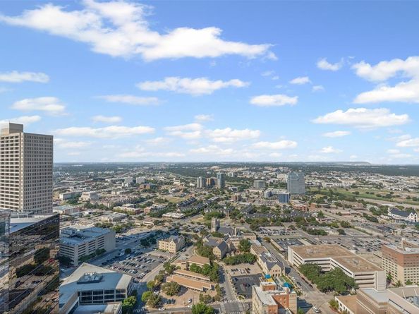 500  Throckmorton Street  3503, Fort Worth Texas 76102