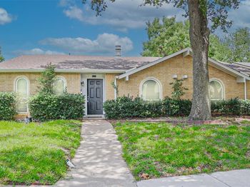 4222  Foliage Drive 