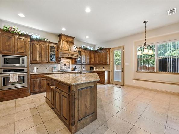 2708  Portside Drive , Grand Prairie Texas 75054
