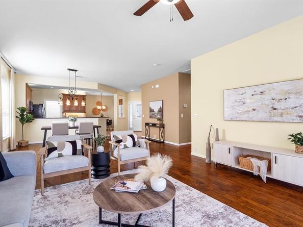 3801  Pineoak Lane , Denton Texas 76210