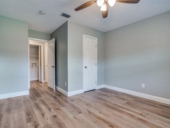 1905  Wyndemere Lane , Garland Texas 75042