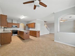 7000  Snowy Owl Street , Arlington Texas 76002