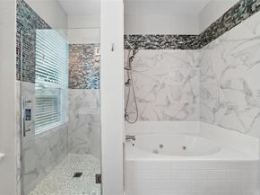 7000  Snowy Owl Street , Arlington Texas 76002