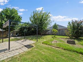 7000  Snowy Owl Street , Arlington Texas 76002