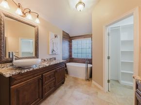 821  Quail Run Lane , Lancaster Texas 75146