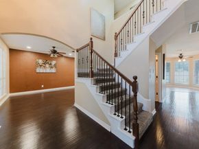821  Quail Run Lane , Lancaster Texas 75146