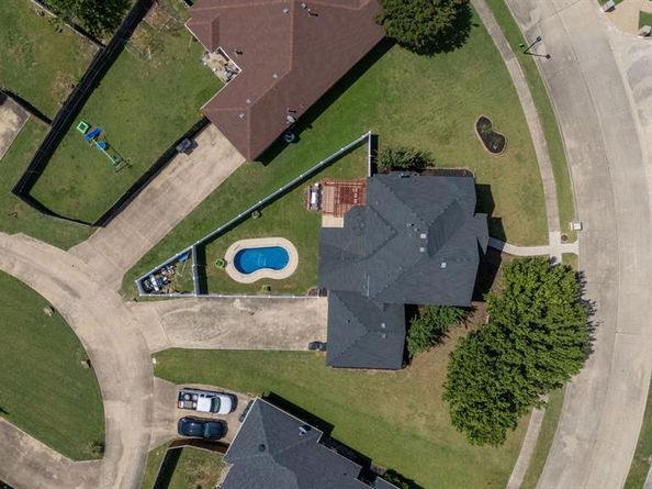821  Quail Run Lane , Lancaster Texas 75146