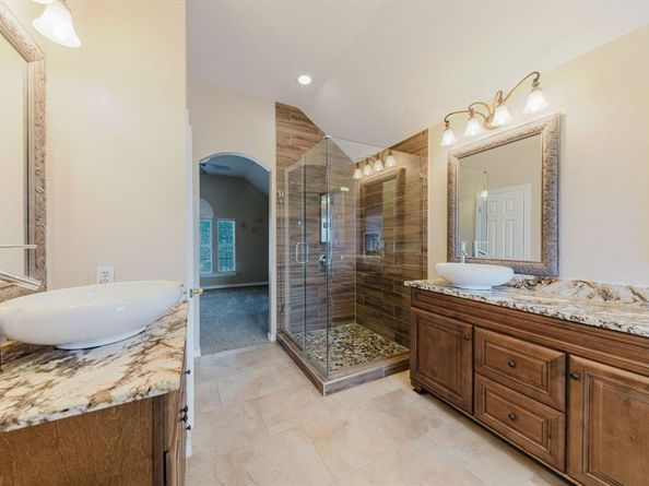821  Quail Run Lane , Lancaster Texas 75146