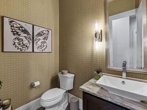 5628  Lindenshire Lane , Dallas Texas 75230