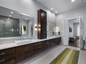 5628  Lindenshire Lane , Dallas Texas 75230