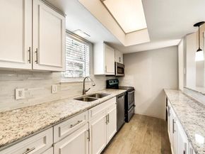 4023  Wycliff Avenue  102, Dallas Texas 75219