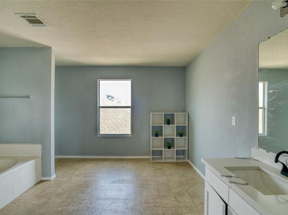 365  Dakota Ridge Drive , Fort Worth Texas 76134