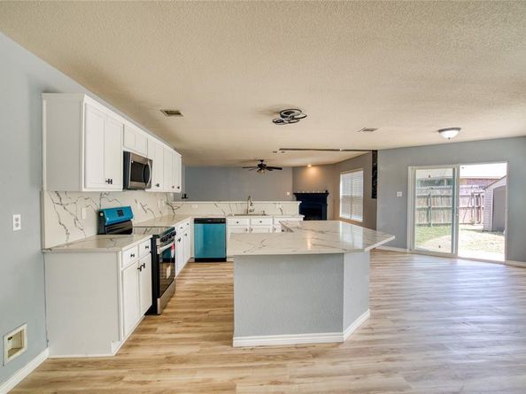365  Dakota Ridge Drive , Fort Worth Texas 76134
