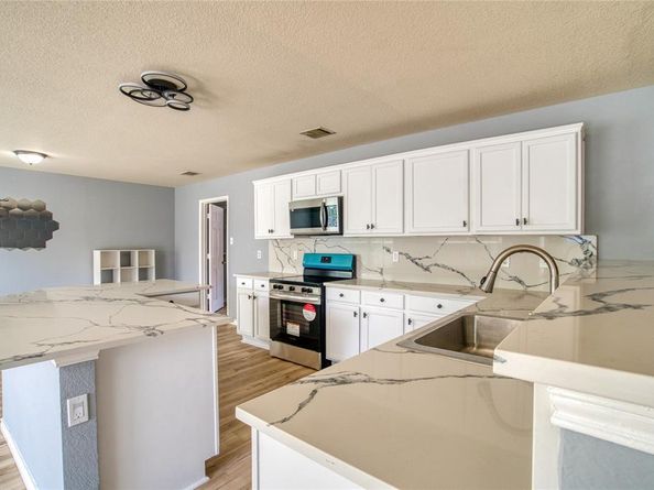 365  Dakota Ridge Drive , Fort Worth Texas 76134