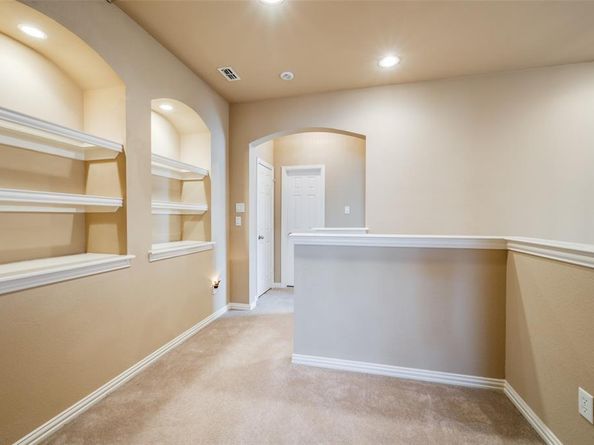 1840  Branch Trail , Carrollton Texas 75007