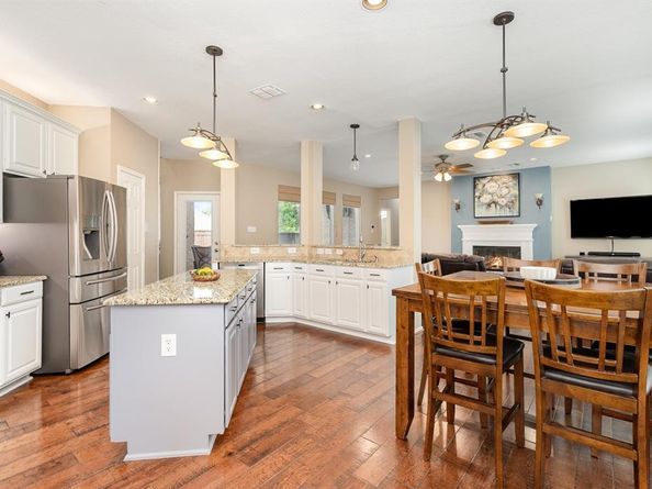 2916  Woods Drive , Plano Texas 75025