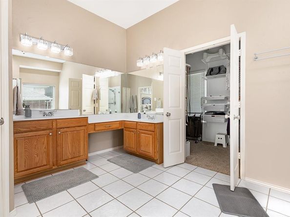 2916  Woods Drive , Plano Texas 75025