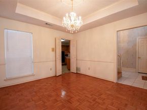 1412  Hyde Park Lane , Arlington Texas 76015