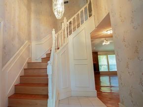 1412  Hyde Park Lane , Arlington Texas 76015
