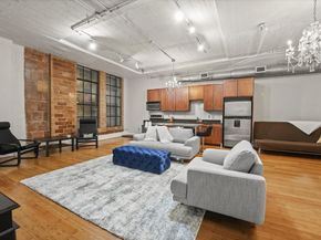 1122  Jackson Street  421, Dallas Texas 75202