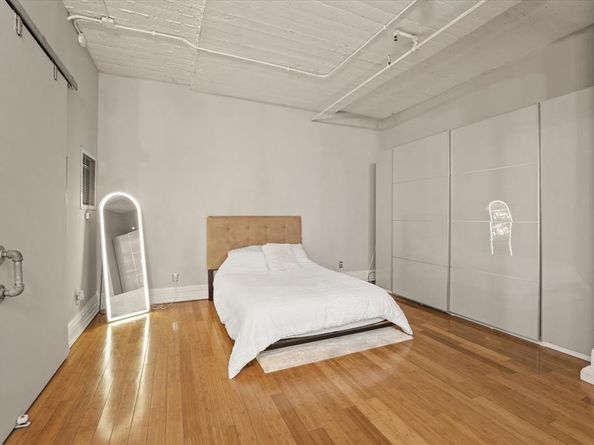 1122  Jackson Street  421, Dallas Texas 75202