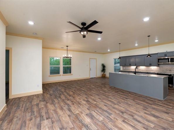 2621  Canton Drive , Fort Worth Texas 76112