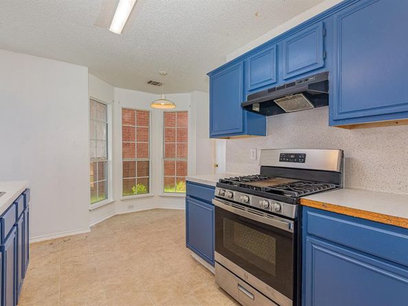 5110  Waltham Court , Garland Texas 75043