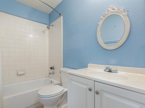 5110  Waltham Court , Garland Texas 75043